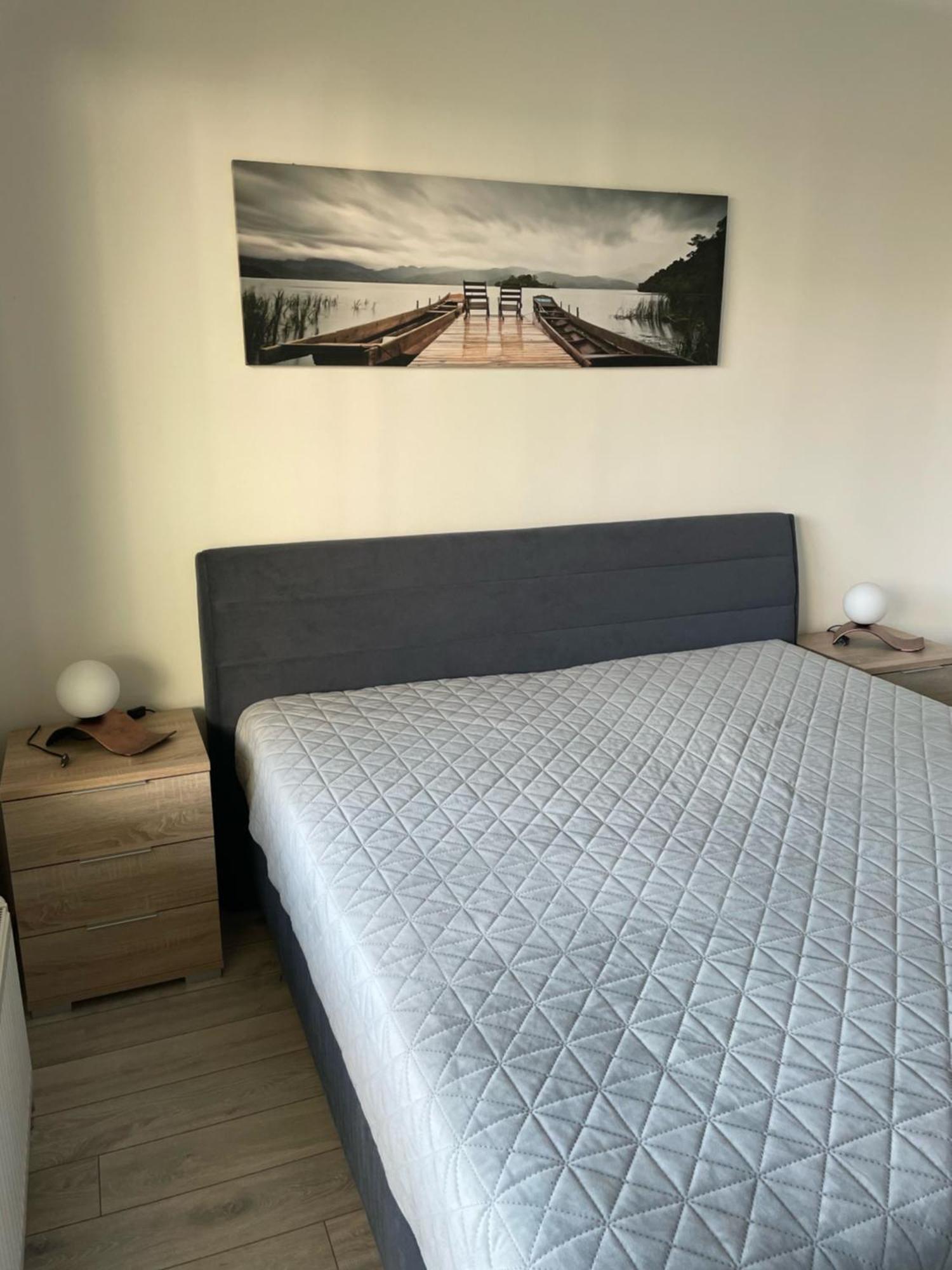 Garden Apartman Radnica - Private Parking Included Košice Exteriör bild